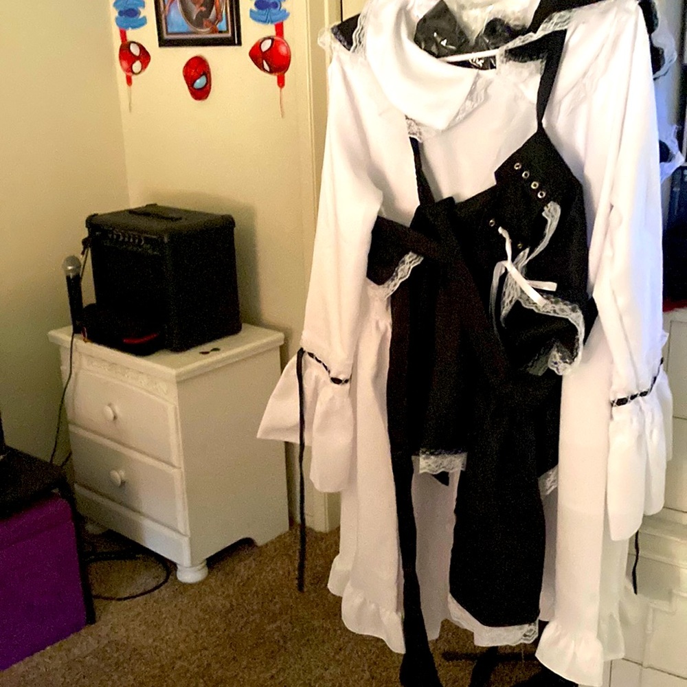 Black and White Lolita Winter Maid Cosplay (3XL)